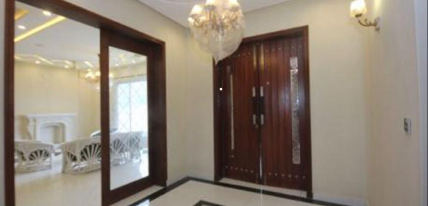 1-Kanal House for Sale in Sector V, Phase 8 DHA Lahore