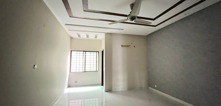 Renovated 12-Marla House for Sale in Askari-11