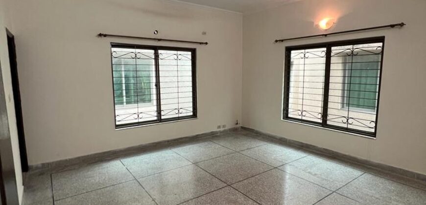 10-Marla House for Sale in Askari-10, Lahore