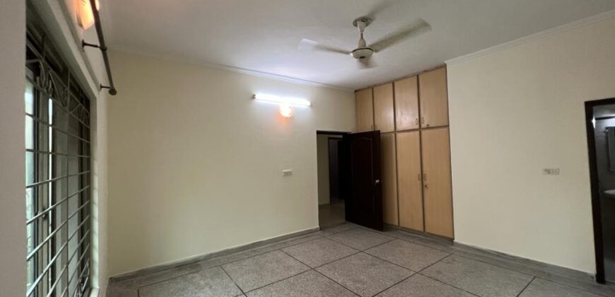 10-Marla House for Sale in Askari-10, Lahore